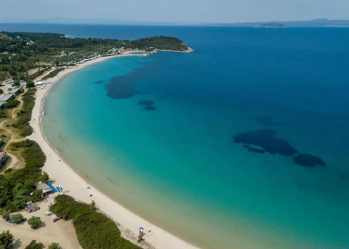 Loutra Nyaraló Ajía Paraszkeví